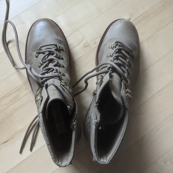 Wmns Grey/Lt Brown Boot Size 9.5 - Picture 4 of 7